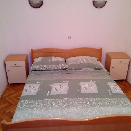 Appartement Maslina à Vir Extérieur photo