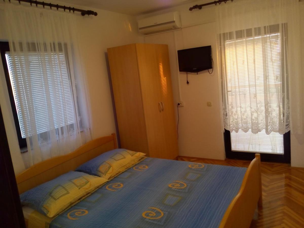 Appartement Maslina à Vir Extérieur photo