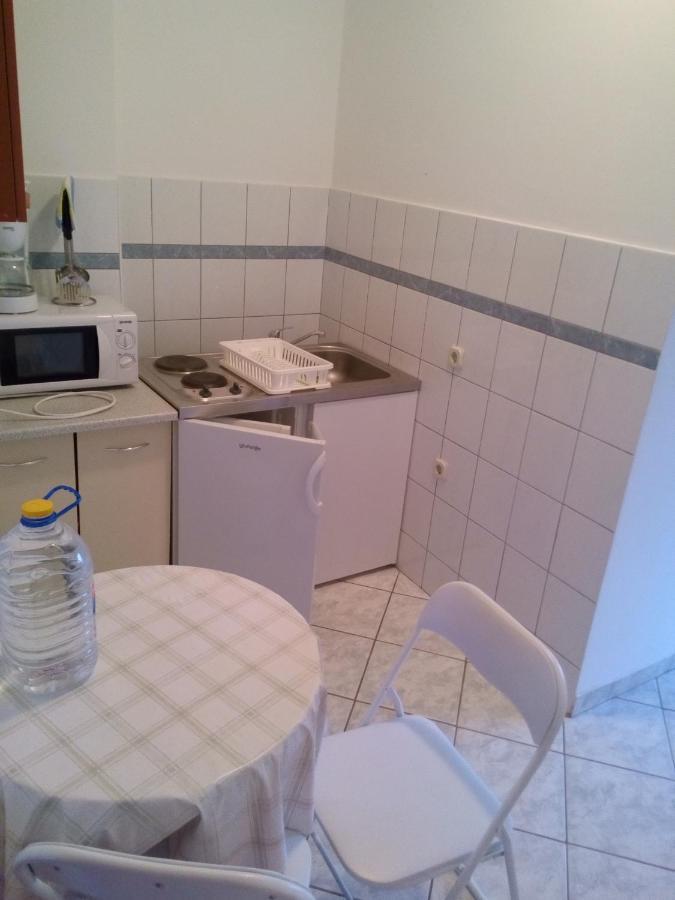 Appartement Maslina à Vir Extérieur photo