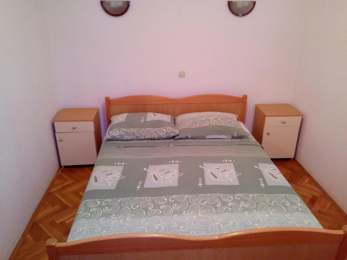 Appartement Maslina à Vir Extérieur photo