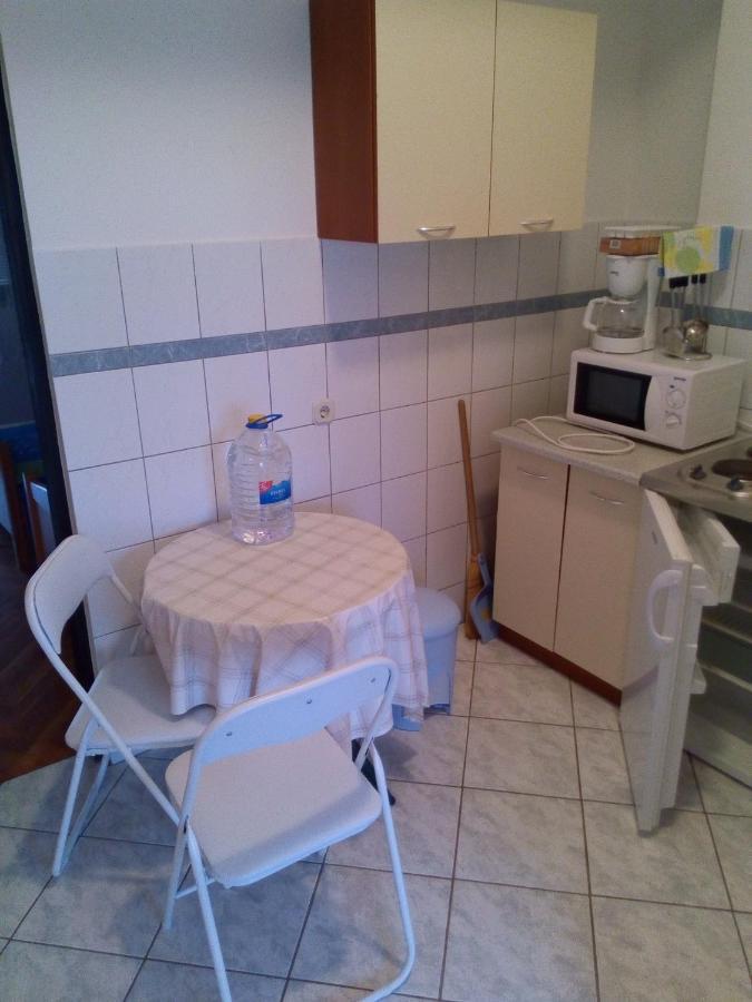 Appartement Maslina à Vir Extérieur photo